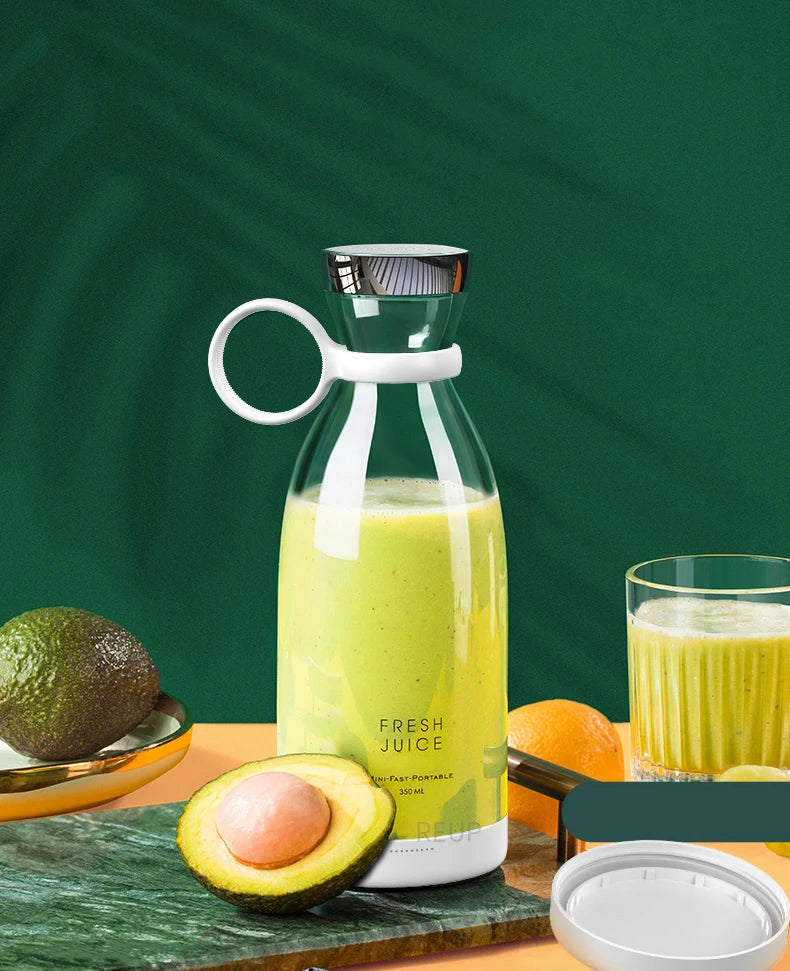 Portable Mini Electric Juicer Blender